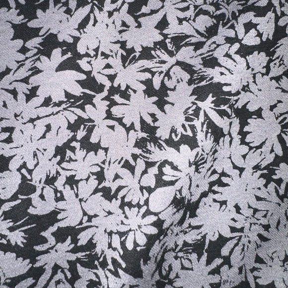 Express button down - Picture 2 of 3